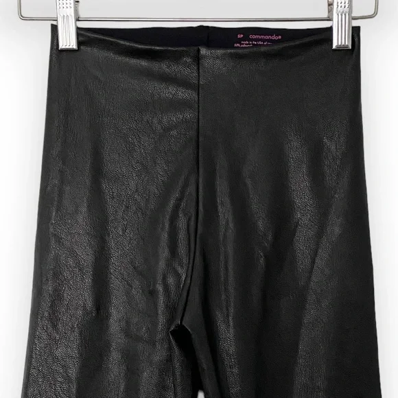 Commando Black Faux Leather Leggings Black Ankle Length Petite Small Textured - Picture 4 of 12